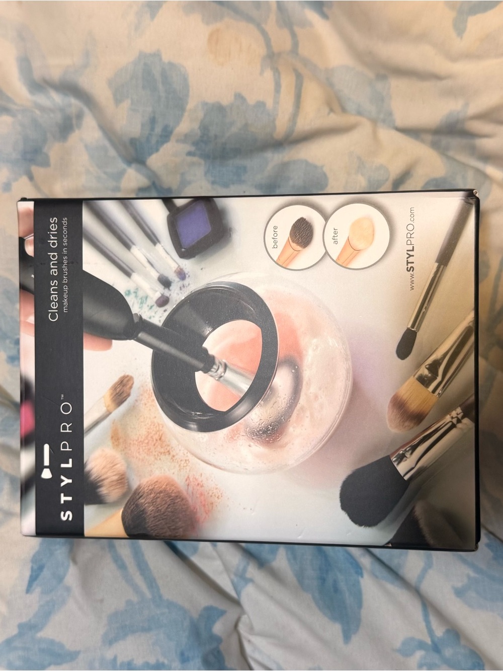StyliPro Makeup Brush Cleaner - Black
